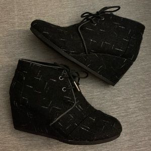 Toms booties